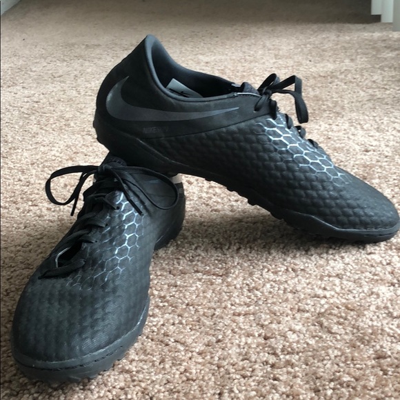 mens nike turf shoes